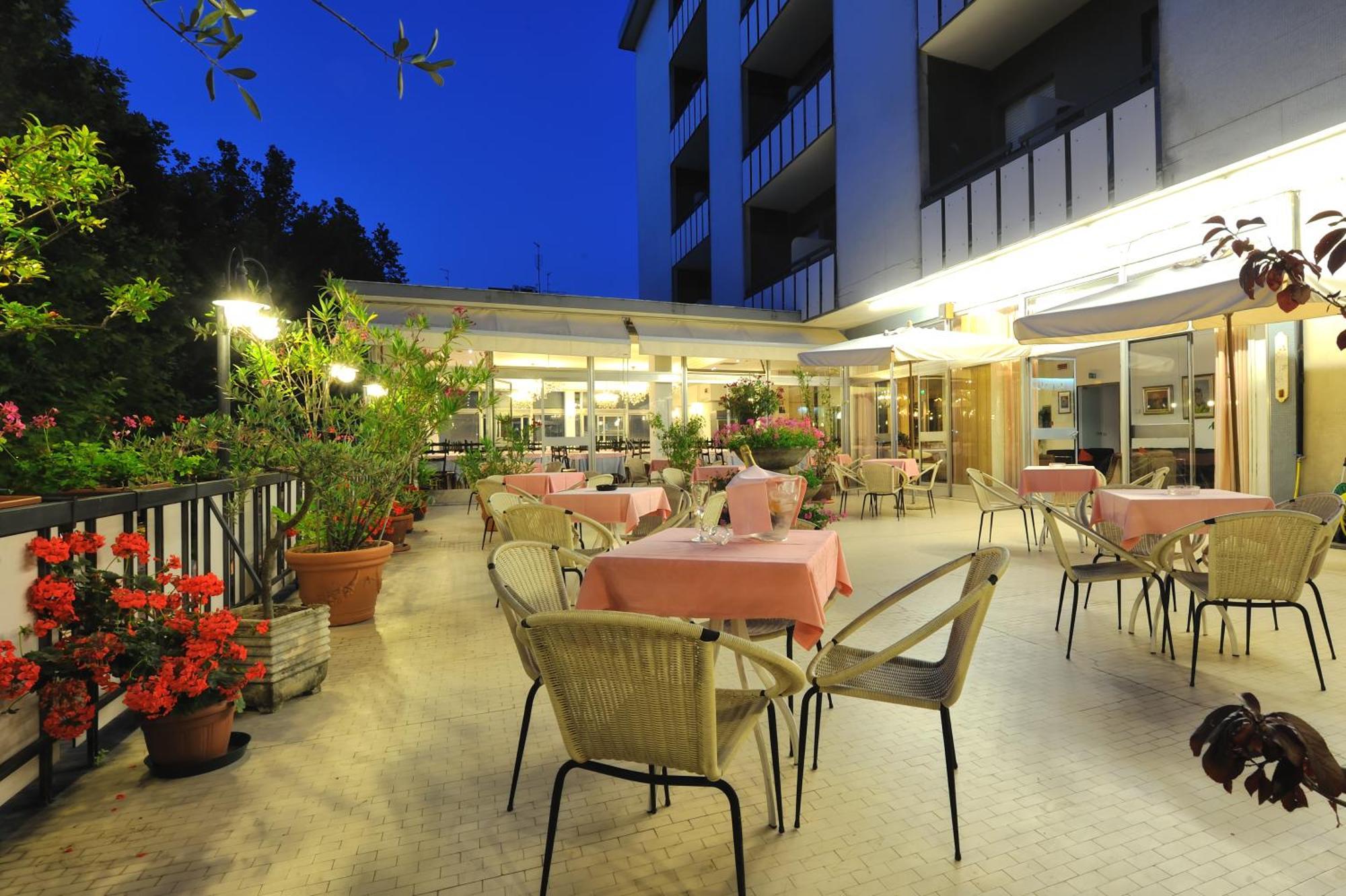 Hotel Miramare Et De La Ville Rimini Eksteriør billede