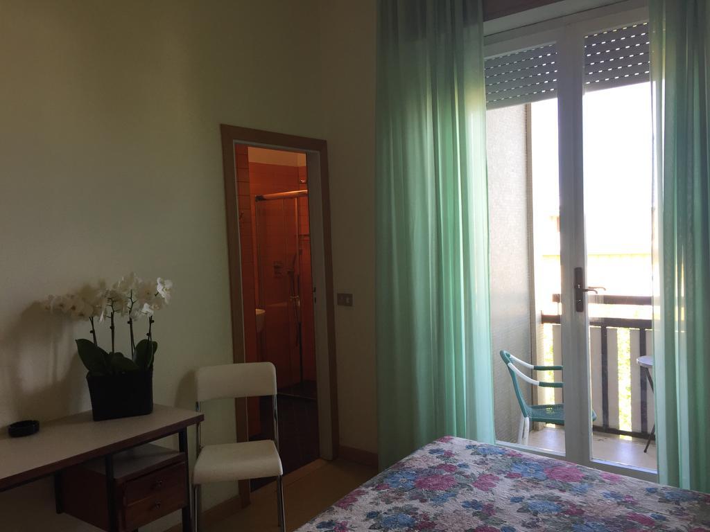 Hotel Miramare Et De La Ville Rimini Eksteriør billede